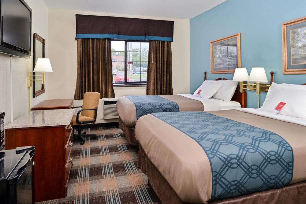 Econo Lodge Inn & Suites Shelbyville Zewnętrze zdjęcie