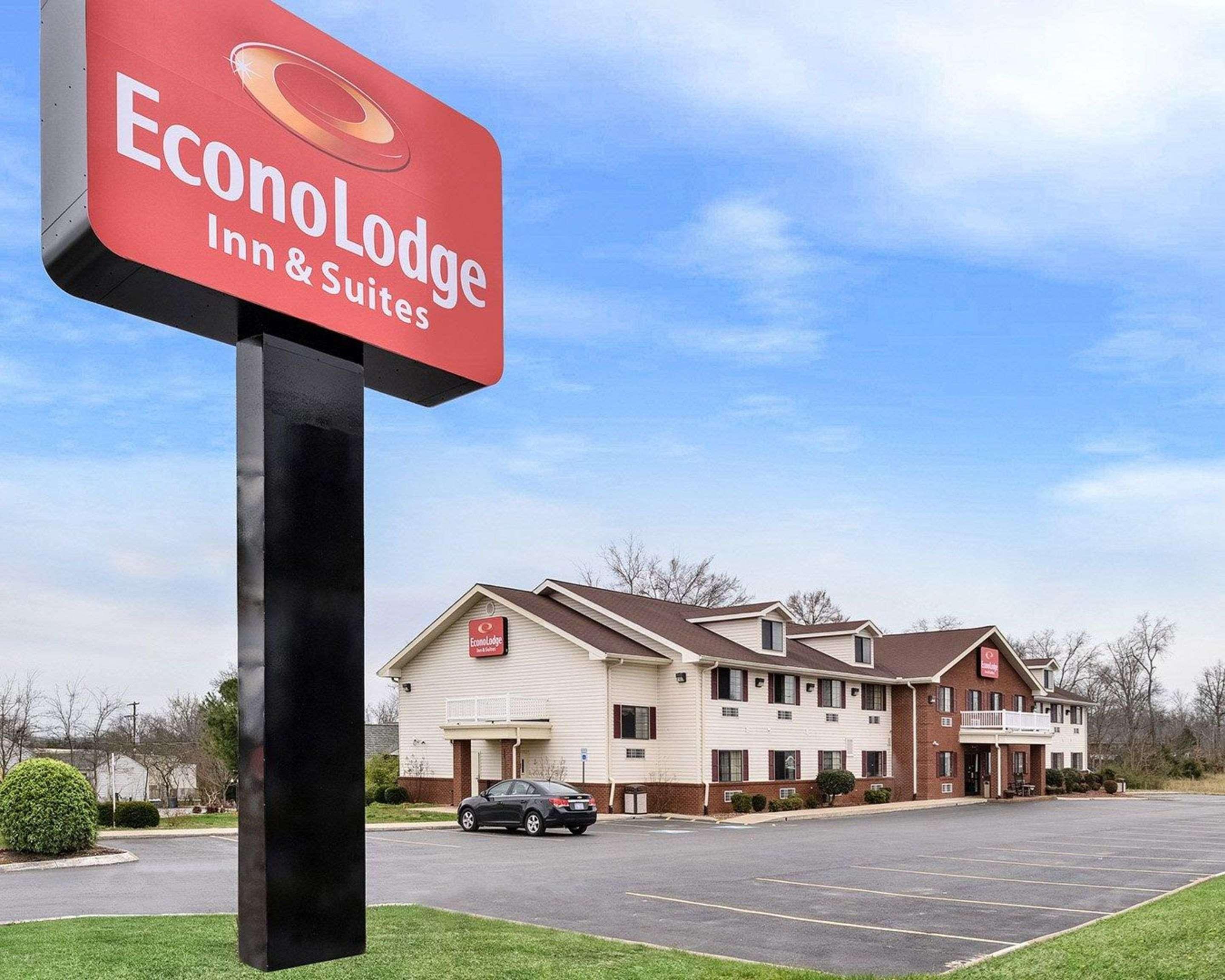 Econo Lodge Inn & Suites Shelbyville Zewnętrze zdjęcie