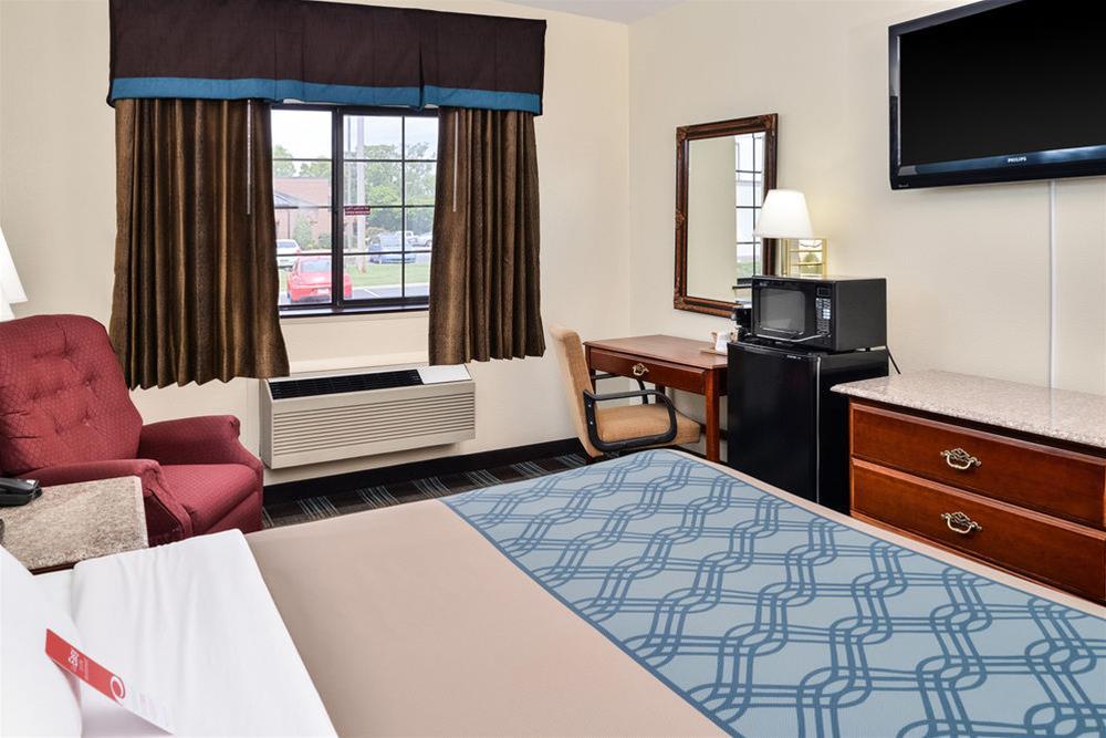 Econo Lodge Inn & Suites Shelbyville Zewnętrze zdjęcie