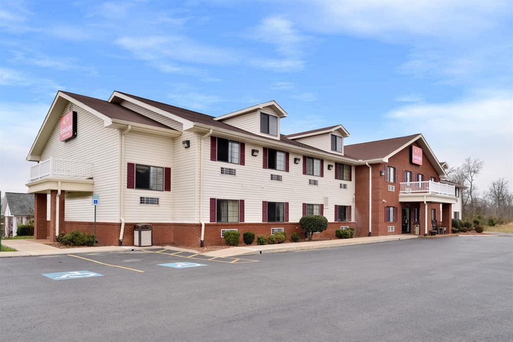 Econo Lodge Inn & Suites Shelbyville Zewnętrze zdjęcie