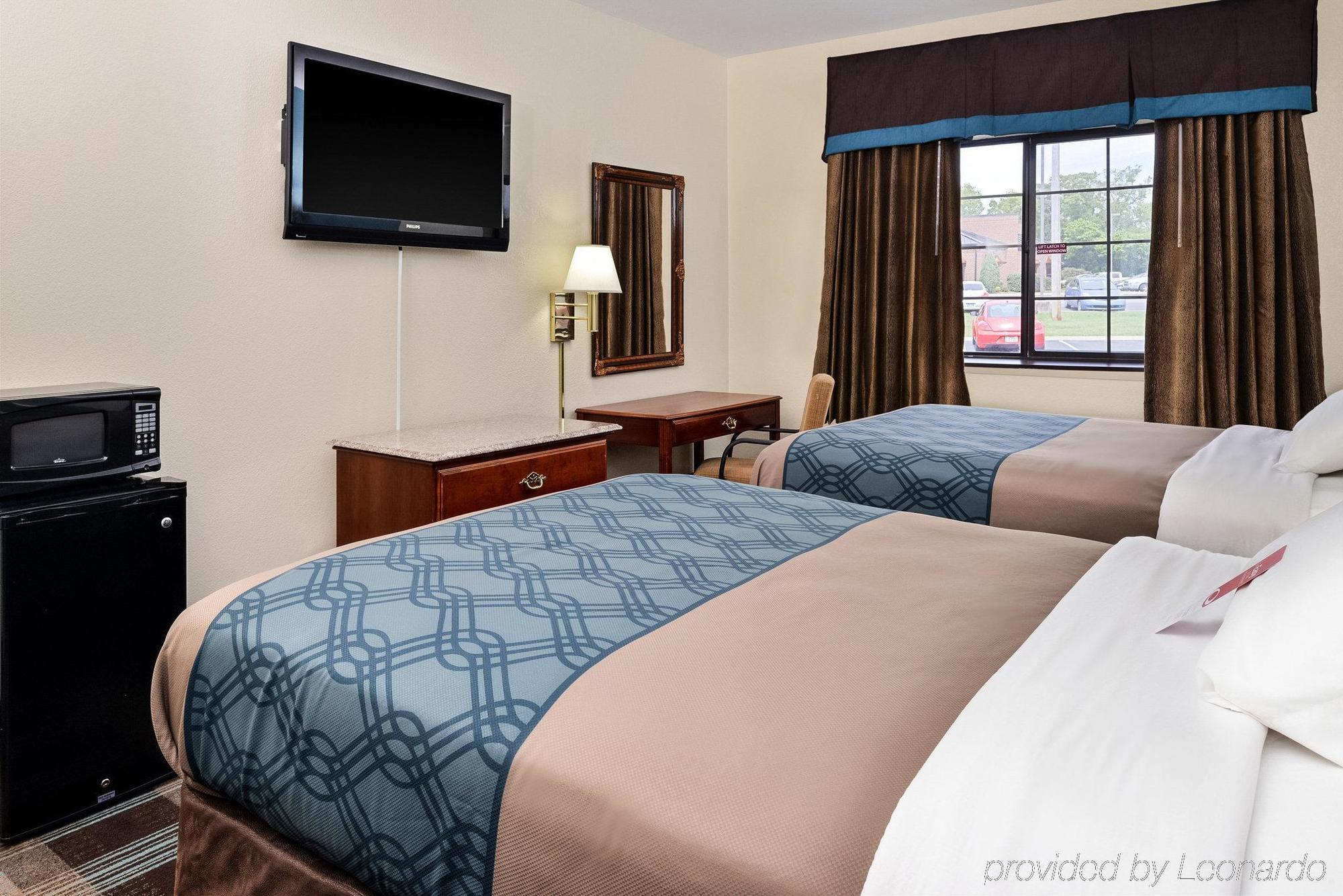 Econo Lodge Inn & Suites Shelbyville Zewnętrze zdjęcie